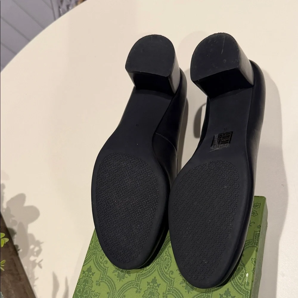 Tory Burch Black Leather Logo Medallion Ballet Flats